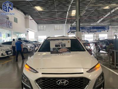 Cửa hít ô tô zin theo xe cho Hyundai Kona