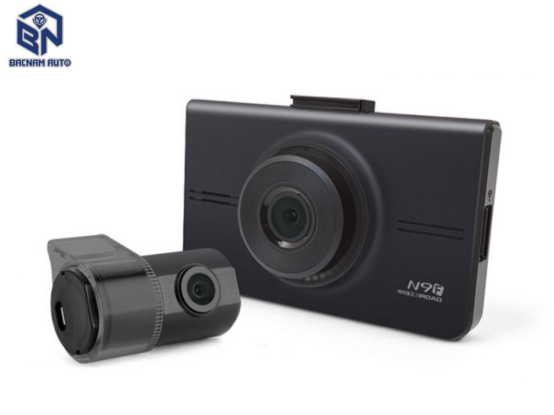 IROAD N9F bao gồm 2 mắt camera
