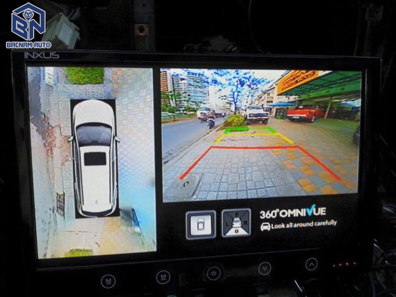 Camera 360 độ ghi hình toàn cảnh xung quanh xe Hummer H2