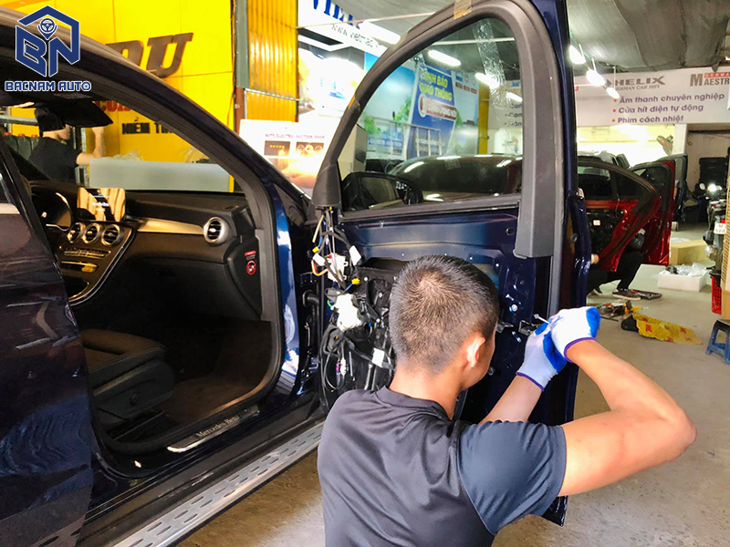 Cửa hít ô tô cho xe Lexus Rx350 là sản phẩm công nghệ tiên tiến, hiện đại, đạt nhiều tiêu chuẩn kỹ thuật quốc tế